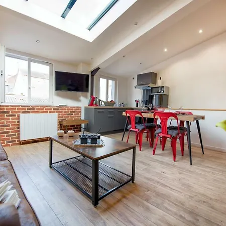 Duplex Modern & Design - Proche Commerces Appartement